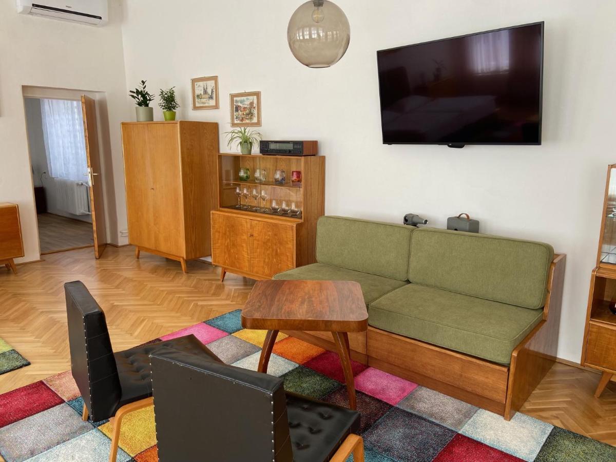 Vintage Apartman V Centru Litomyšl Buitenkant foto